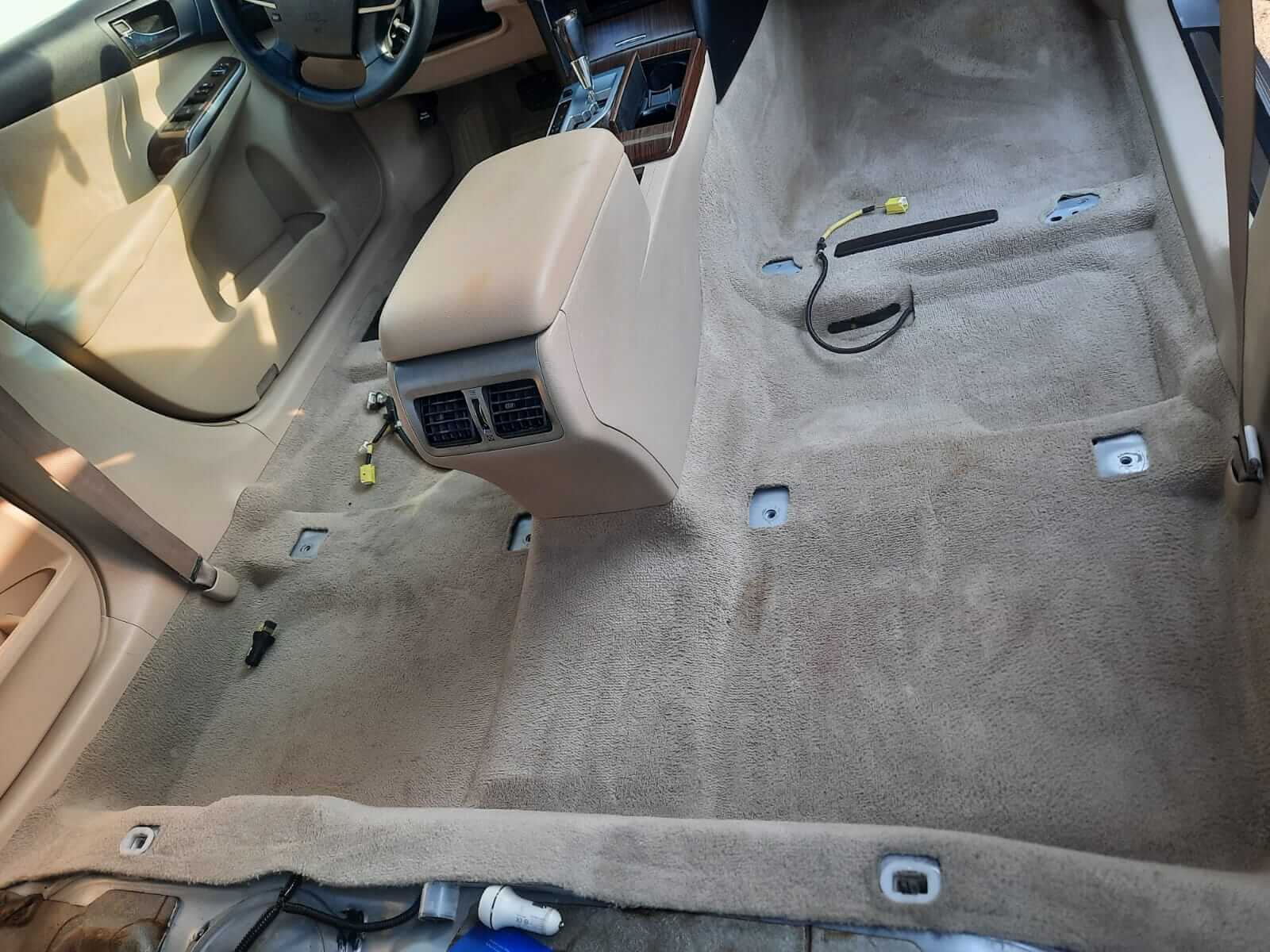 مظهر السيارة من الداخل بعد عملية البولش الداخلي